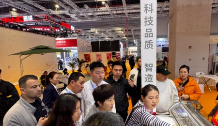 展訊|海科佳閃耀2026上海HOTELEX，“手搟面機+拉面機”系列引爆現場！