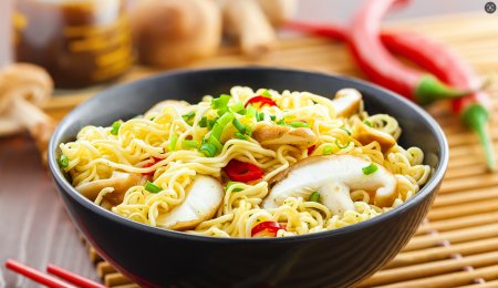 一包泡面，怎樣吃才能健康又滿足？